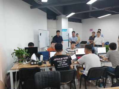 信息科學與工程學院赴青島英谷、山東貝沃考察交流并看望暑期實訓學生